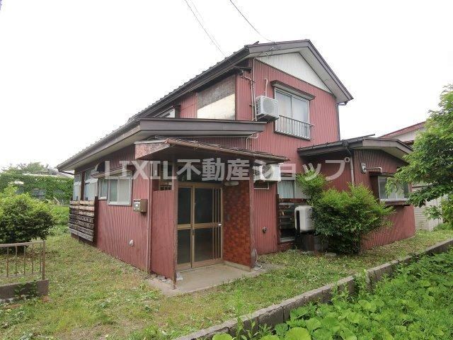 7DK house in Joetsu, Niigata - Photo 1