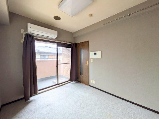 studio apartment in Matsuyama, Ehime - Photo 1