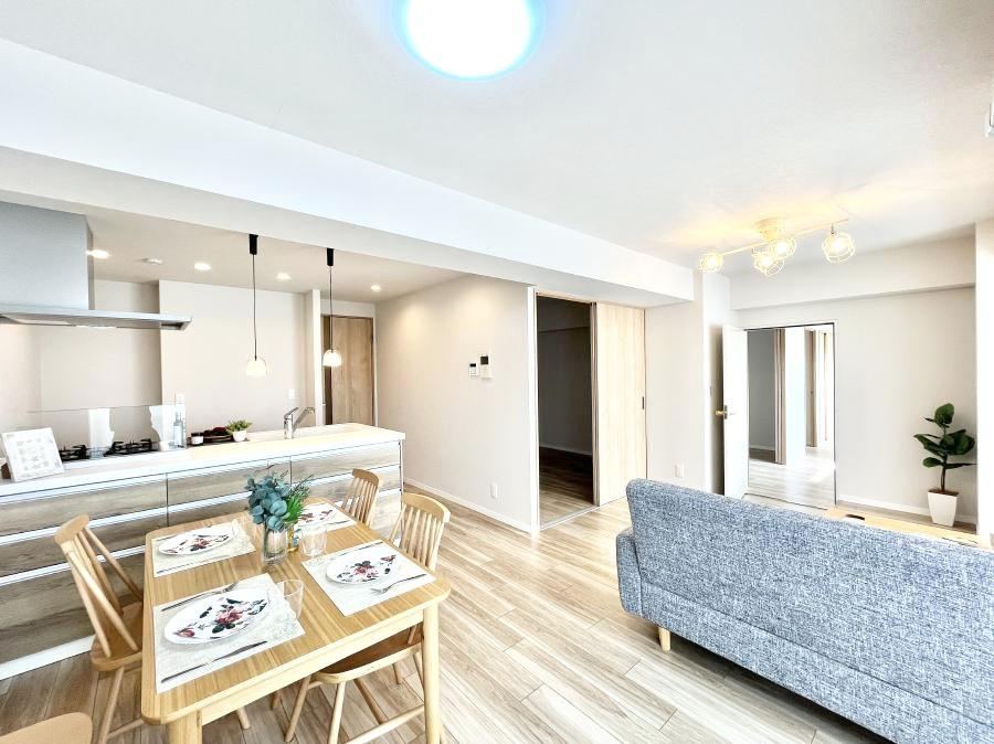 4LDK+S apartment in Edogawa Ward, Tokyo - Photo 1