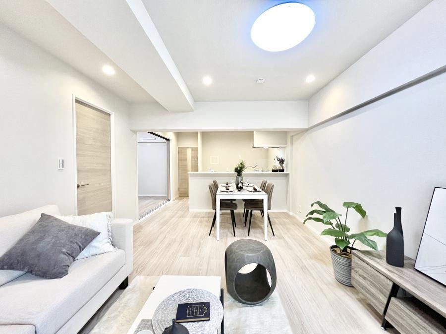 3LDK apartment in Edogawa Ward, Tokyo - Photo 1