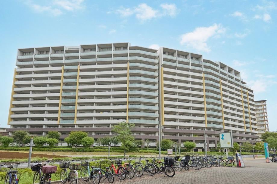 3LDK apartment in Kawaguchi, Saitama - Photo 1