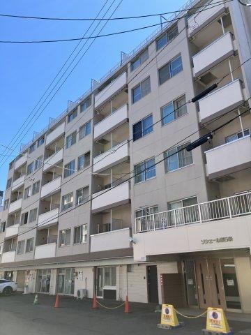 2LDK apartment in Chuo Ward, Sapporo, Hokkaido - Photo 1