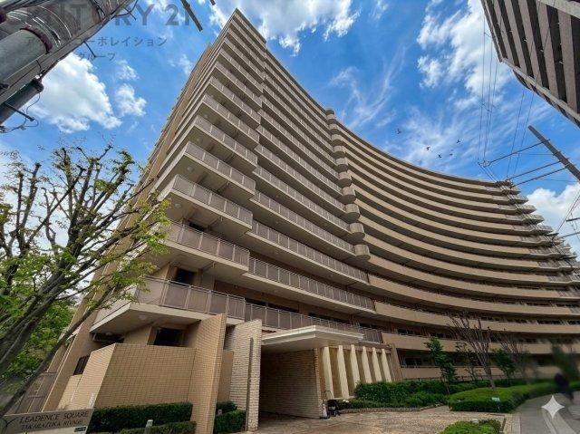 3LDK apartment in Takarazuka, Hyogo - Photo 1