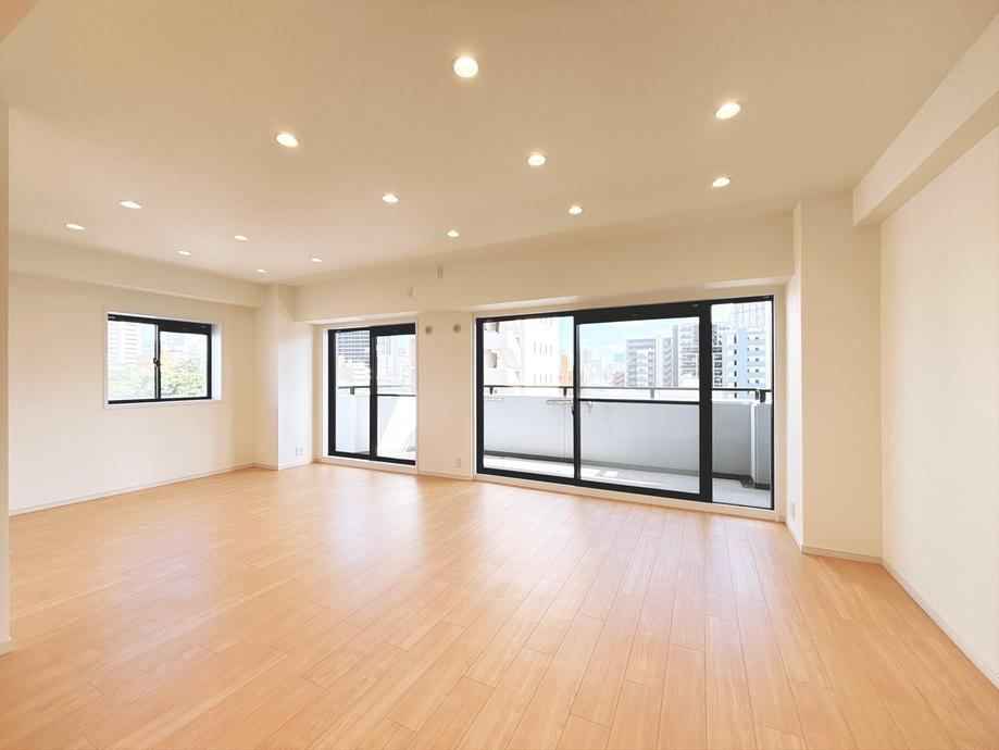 3LDK apartment in Nishi Ward, Nagoya, Aichi - Photo 1
