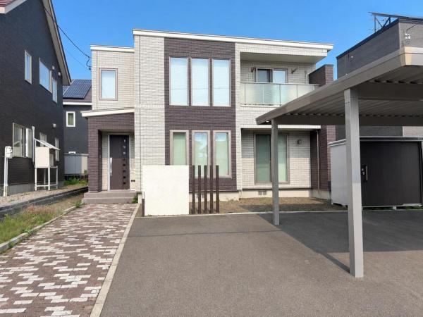3LDK+S house in Chitose, Hokkaido - Photo 1