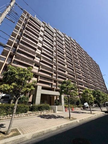 3LDK apartment in Abeno Ward, Osaka - Photo 1