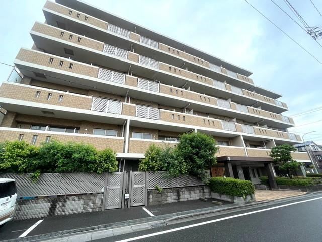3LDK apartment in Kawaguchi, Saitama - Photo 1