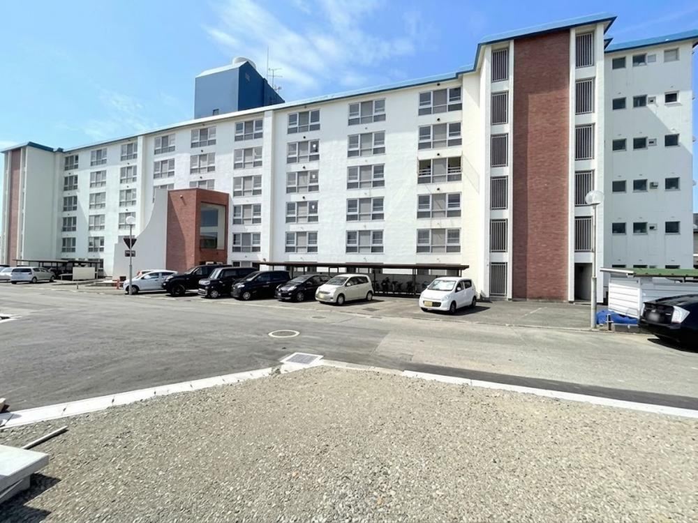 3DK apartment in Wakabayashi Ward, Sendai, Miyagi - Photo 1