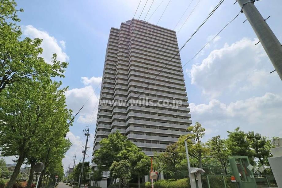 3LDK apartment in Higashi Ward, Nagoya, Aichi - Photo 1