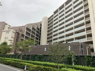 3LDK+S apartment in Urawa Ward, Saitama - Photo 1
