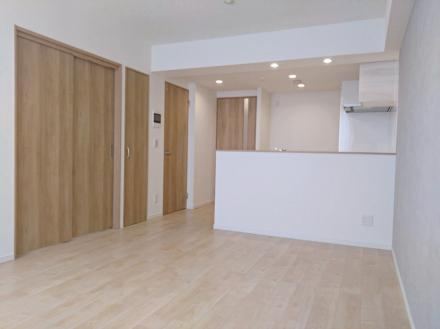 3LDK apartment in Nishitokyo, Tokyo - Photo 1