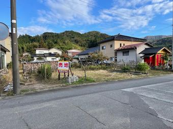 plot of land in Tsuruoka