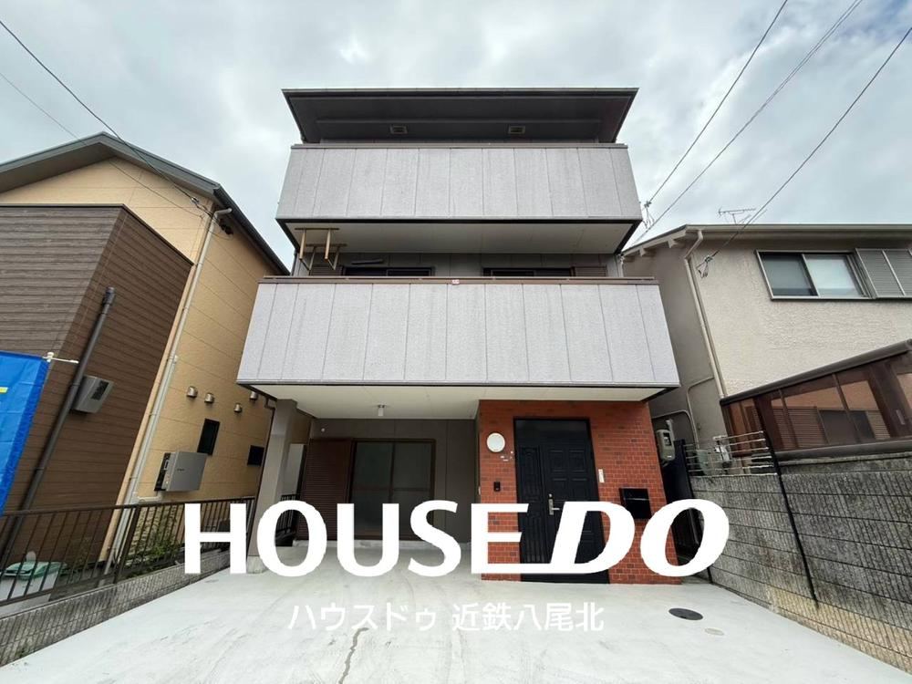4LDK house in Higashiosaka, Osaka - Photo 1