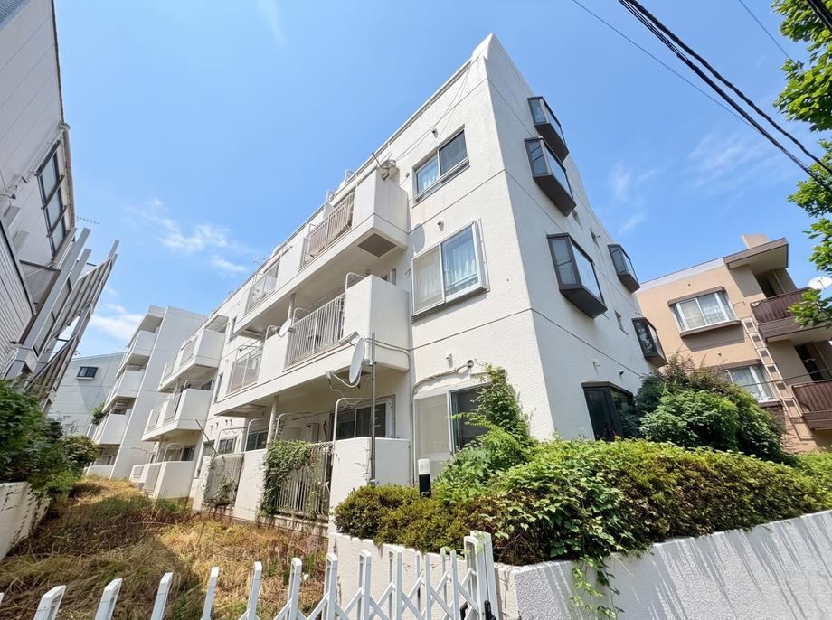 3LDK apartment in Kohoku Ward, Yokohama, Kanagawa - Photo 1