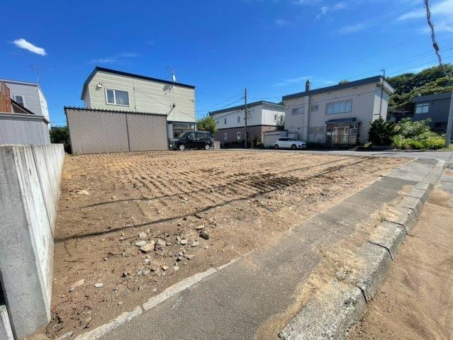 190 m² land in Teine Ward, Sapporo, Hokkaido - Photo 1