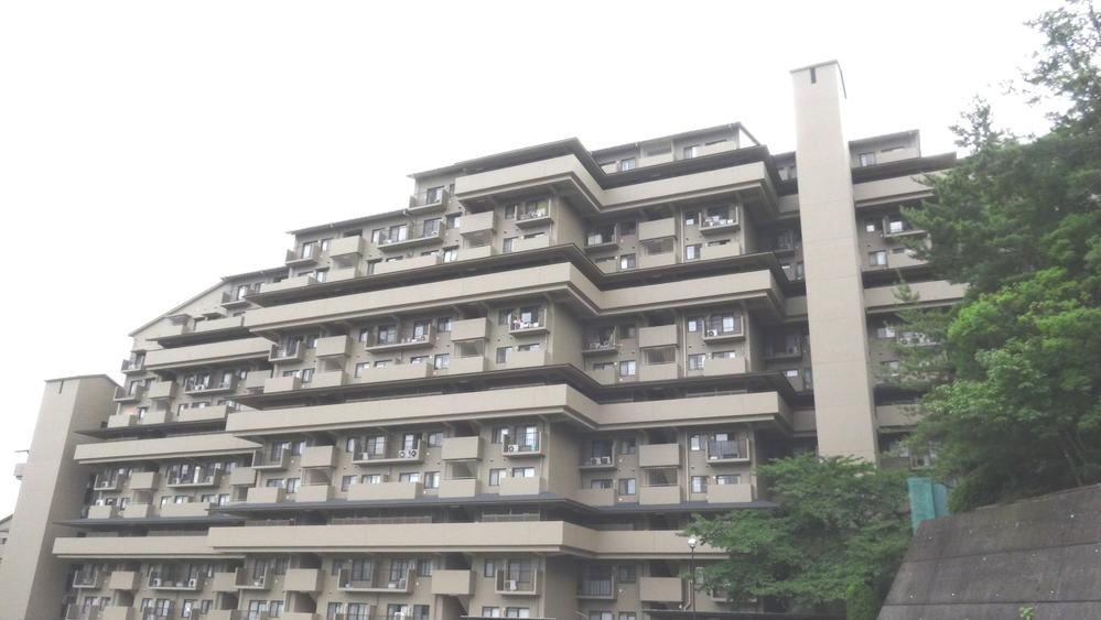 1LDK+S apartment in Suita, Osaka - Photo 1