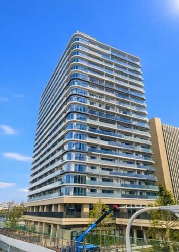 4LDK apartment in Nakano Ward, Tokyo - Photo 1