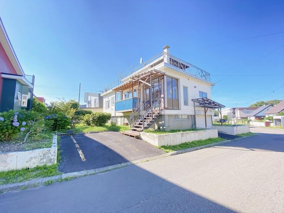 304 m² land in Kitahiroshima, Hokkaido - Photo 1