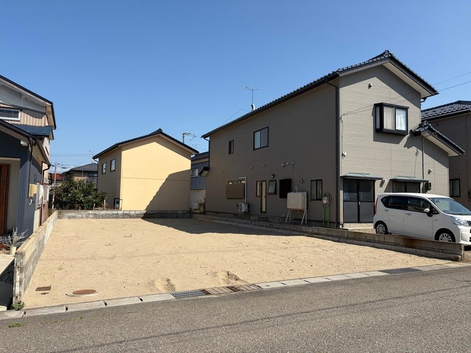 212 m² land in Sakata, Yamagata - Photo 1