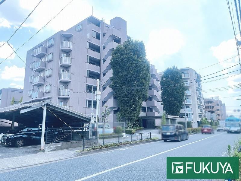 3LDK+S apartment in Nerima Ward, Tokyo - Photo 1