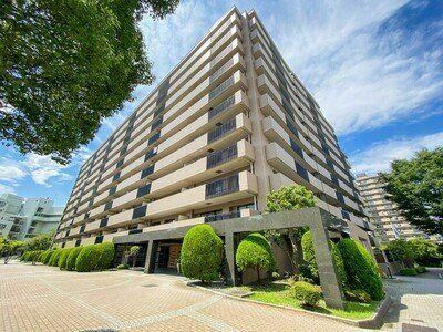 3LDK apartment in Midori Ward, Yokohama, Kanagawa - Photo 1