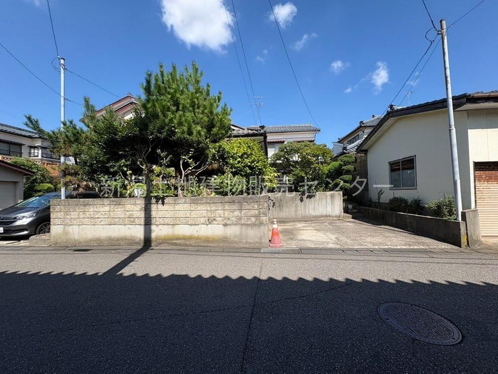 229 m² land in Higashi Ward, Niigata - Photo 1