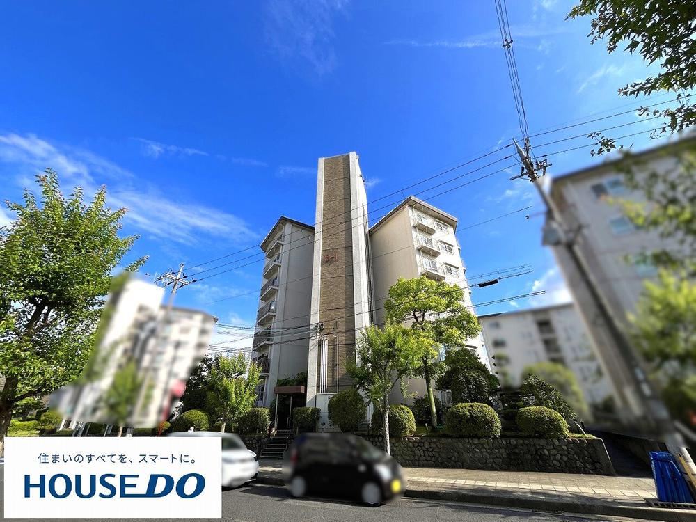 3LDK apartment in Hirakata, Osaka - Photo 1