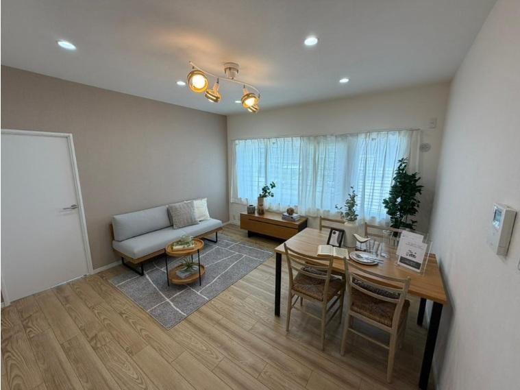 2LDK apartment in Higashinada Ward, Kobe, Hyogo - Photo 1