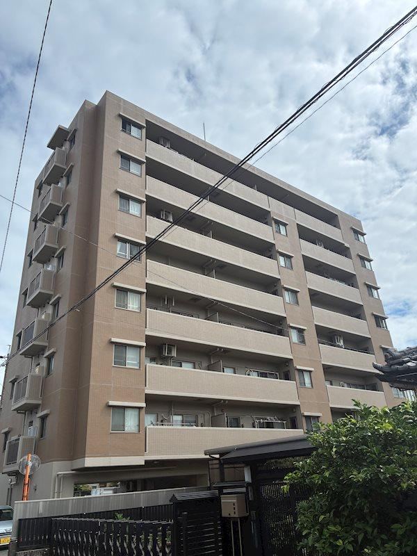 3LDK apartment in Tsu, Mie - Photo 1