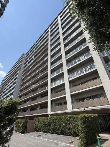 3LDK apartment in Narashino, Chiba - Photo 1