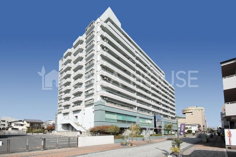 4LDK apartment in Takasaki, Gunma - Photo 1