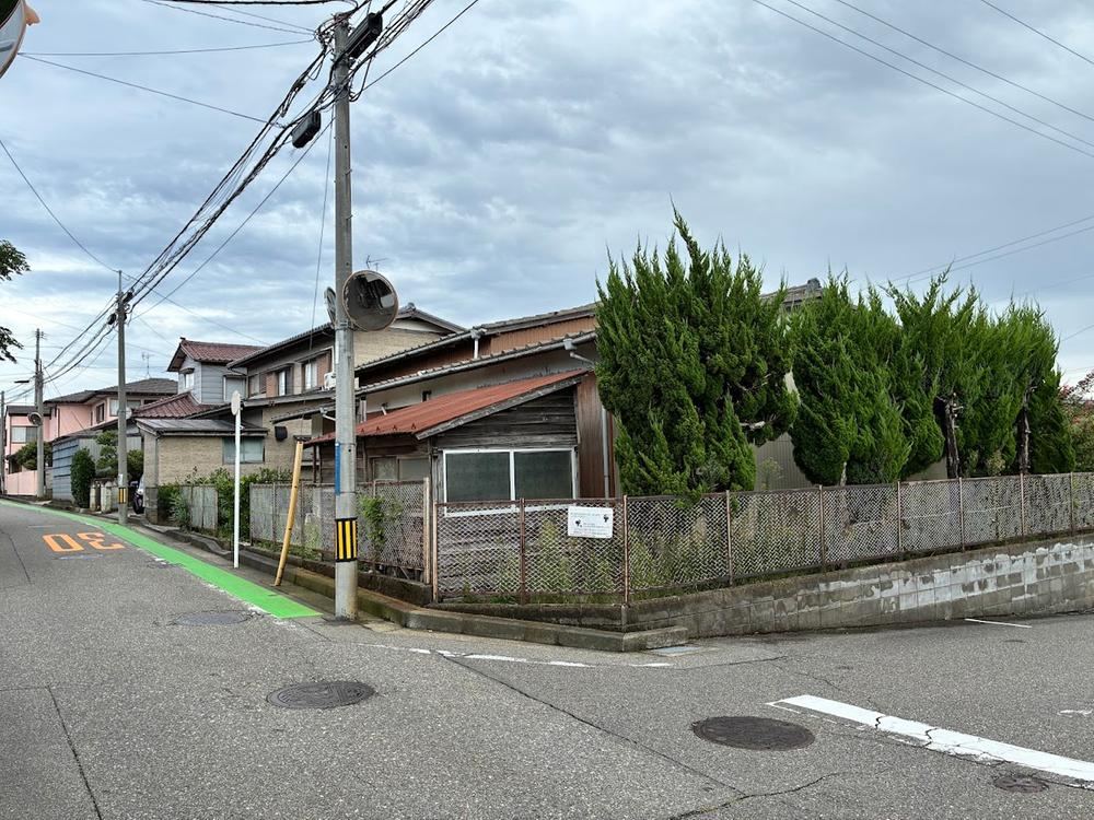 326 m² land in Nishi Ward, Niigata - Photo 1