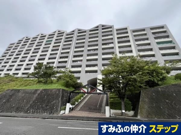 3LDK apartment in Yokosuka, Kanagawa - Photo 1