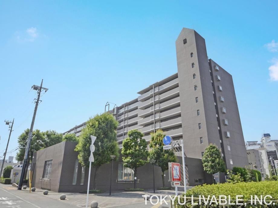 2LDK apartment in Ota Ward, Tokyo - Photo 1