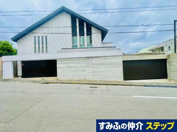 4LDK+2S house in Higashinada Ward, Kobe, Hyogo - Photo 1
