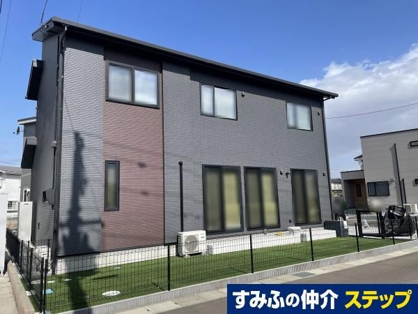 4LDK house in Iwanuma, Miyagi - Photo 1
