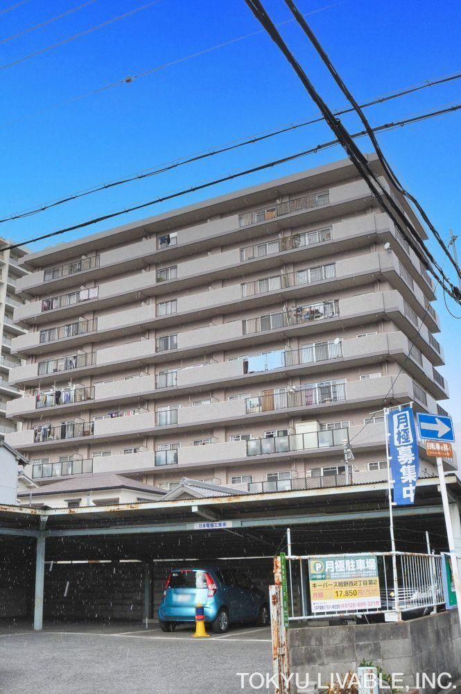 3LDK apartment in Joto Ward, Osaka - Photo 1