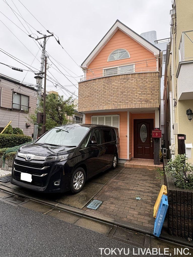 4LDK house in Suginami Ward, Tokyo - Photo 1