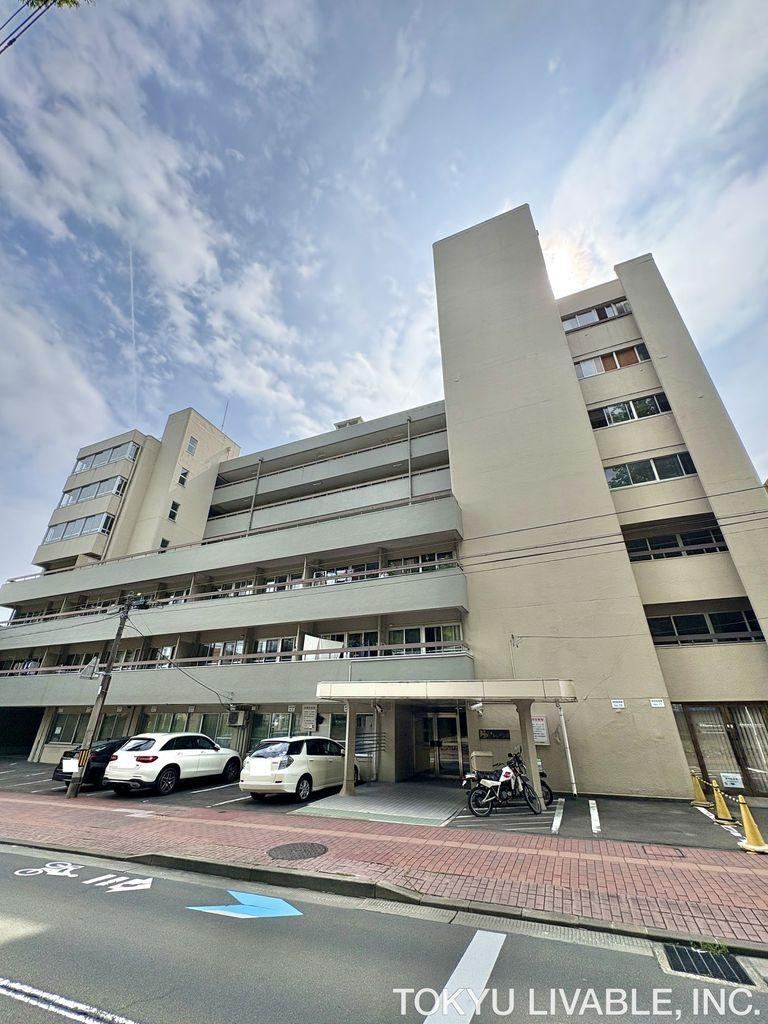 studio apartment in Aoba Ward, Sendai, Miyagi - Photo 1