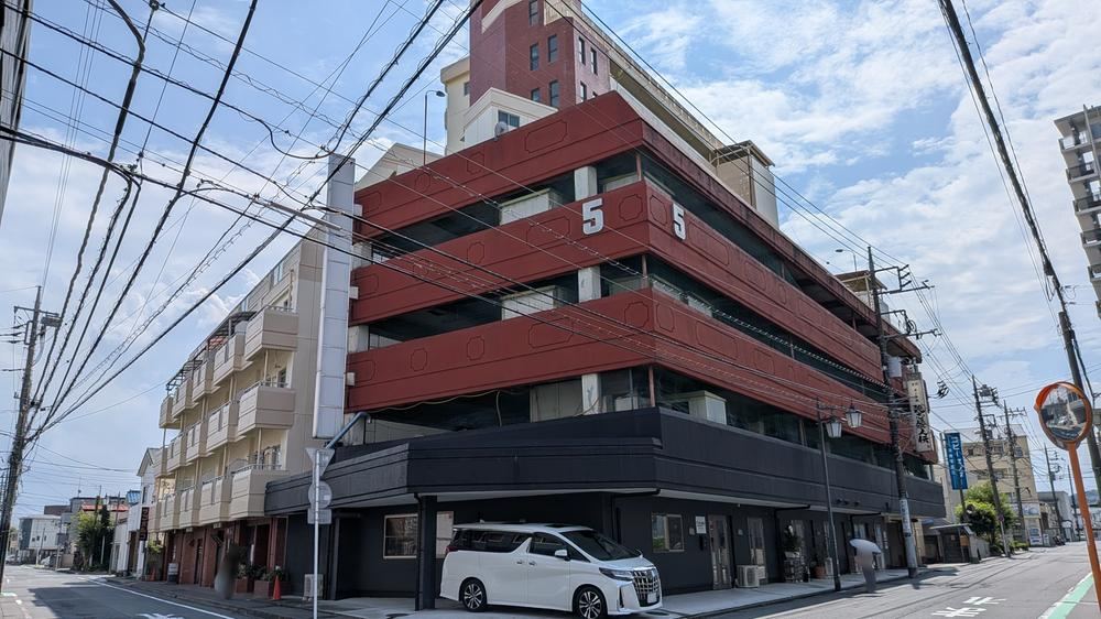 3DK apartment in Takasaki, Gunma - Photo 1