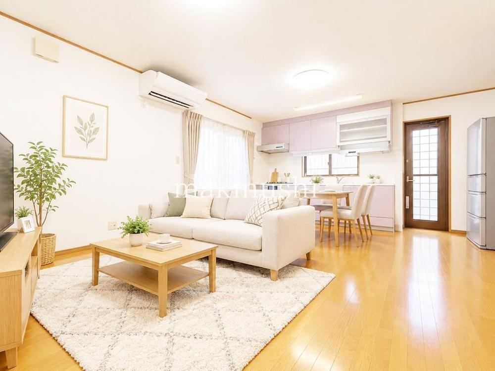 3LDK+2S house in Higashi Ward, Sakai, Osaka - Photo 1