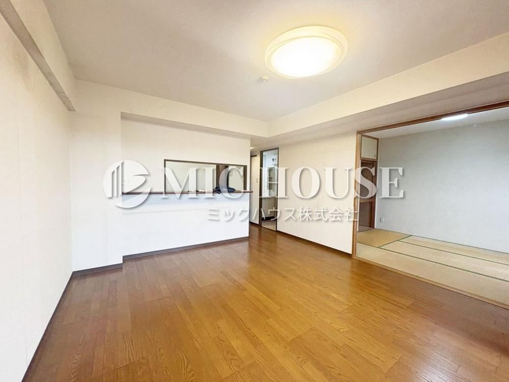 3LDK apartment in Tachikawa, Tokyo - Photo 1