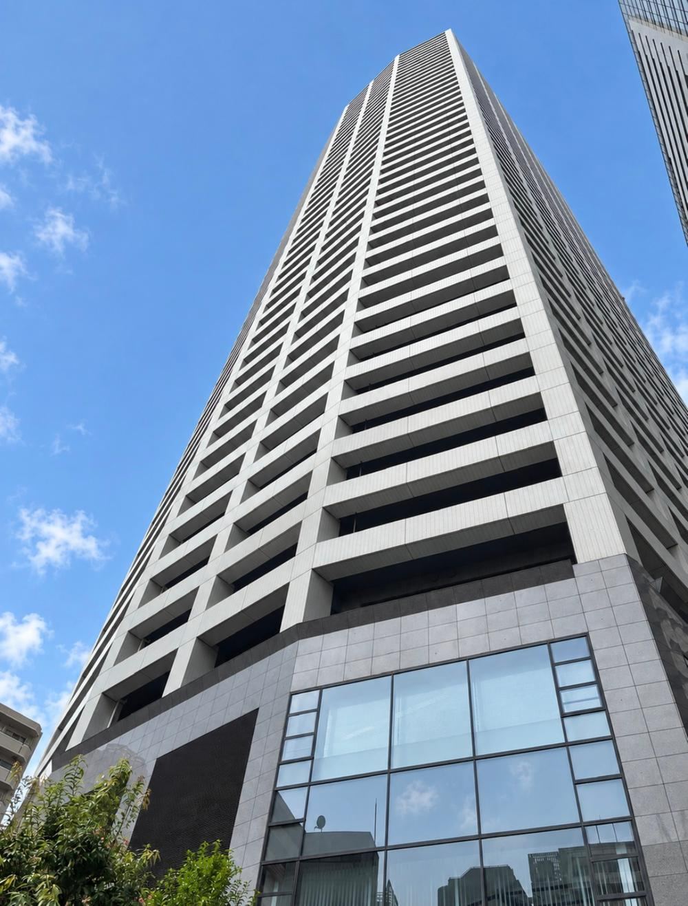 1LDK apartment in Shinjuku Ward, Tokyo - Photo 1