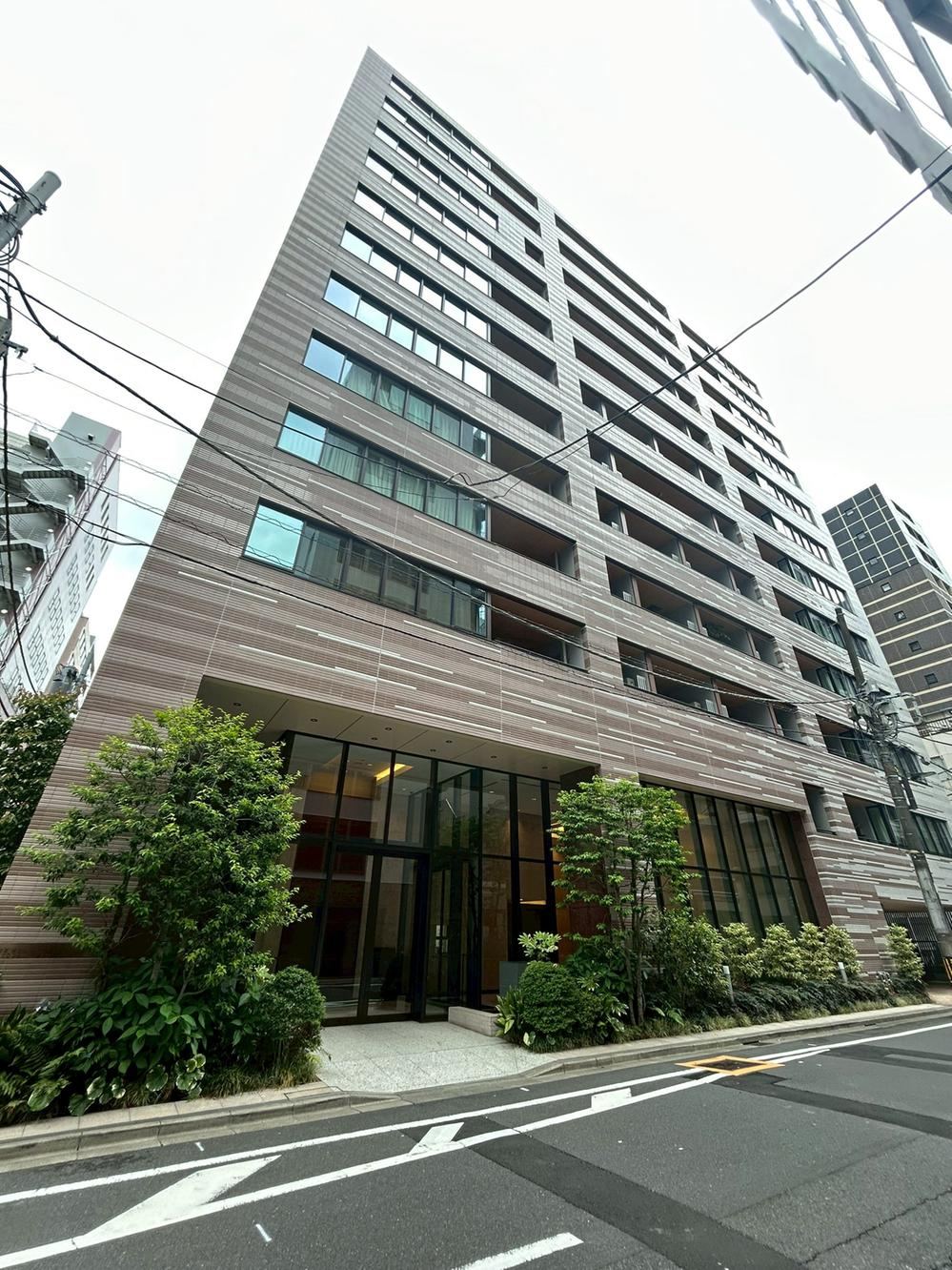 3LDK apartment in Chiyoda Ward, Tokyo - Photo 1