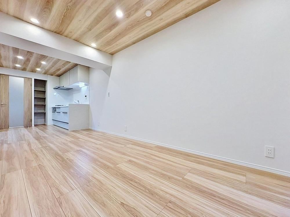 3LDK apartment in Funabashi, Chiba - Photo 1