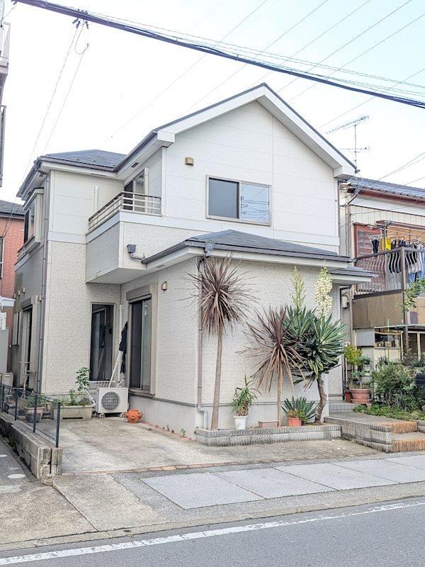 4LDK house in Misato, Saitama - Photo 1