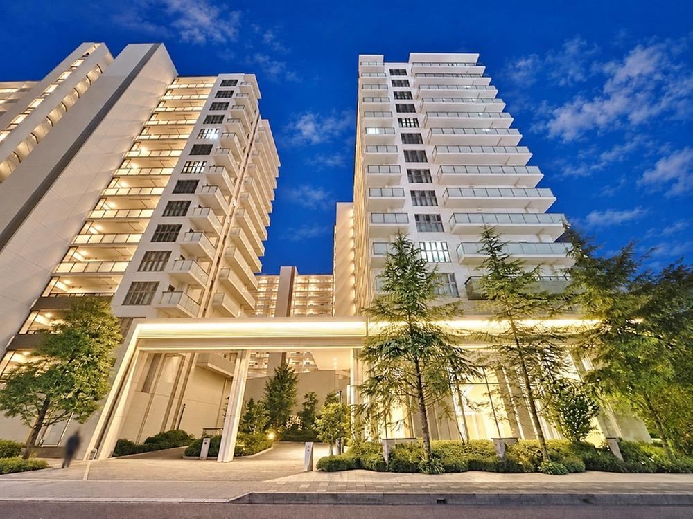 3LDK+S apartment in Omiya Ward, Saitama - Photo 1