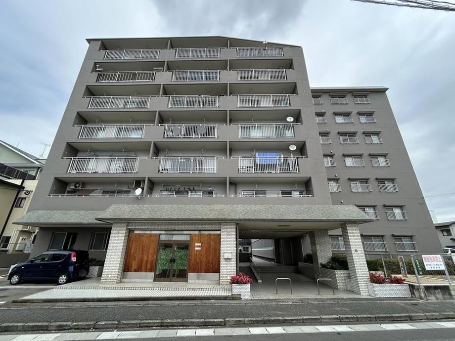 3LDK apartment in Higashi Ward, Fukuoka - Photo 1