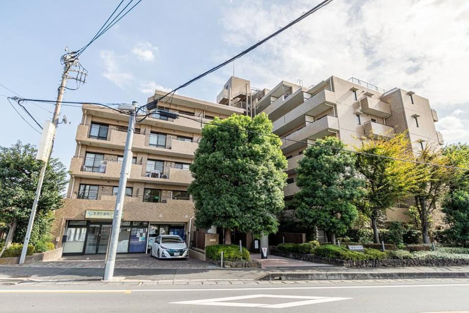 3LDK apartment in Minuma Ward, Saitama - Photo 1