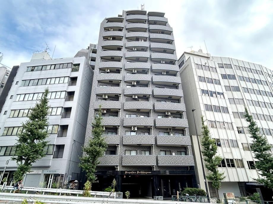 1LDK apartment in Meguro Ward, Tokyo - Photo 1